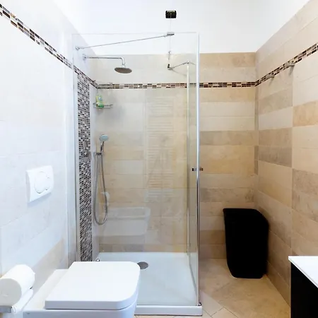 Apartment Soggiorno Di Pace E Relax, 2 Camere, Giardino